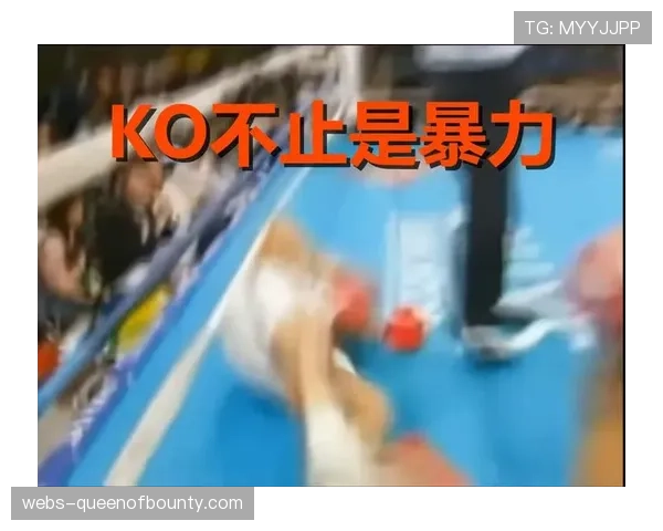 巴特尔在DBX赛事中争议胜出，补拳KO对手引发热议