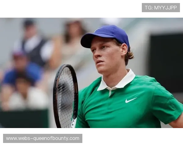 总决赛卫冕冠军辛纳小组赛首战告捷，卫冕之路起步