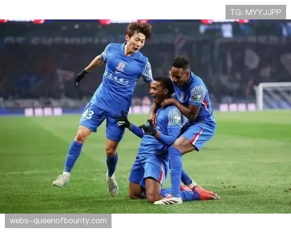 上海申花迪拜拉练热身赛未尝胜绩，新援拉唐取得进球